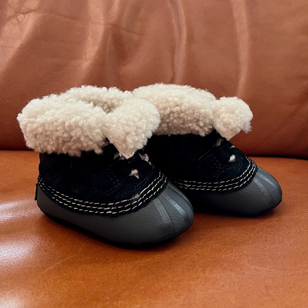 Sorel Kids - Baby Caribootie Boots - Black/Kettle